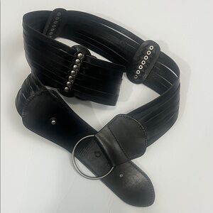 Coldwater Creek women’s black leather belt size large